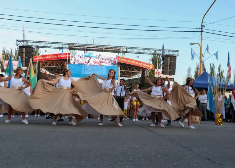Quedó inaugurada la 54º Fiesta Provincial del Trigo