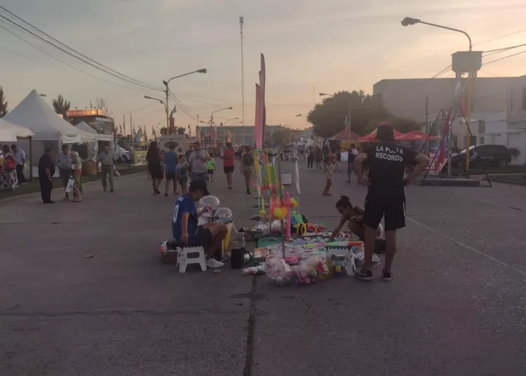 Con 36° de térmica, la «vuelta del perro» en el predio triguero comenzó más tarde