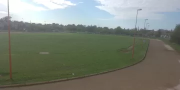 Piden que la pista de atletismo se use exclusivamente para la actividad deportiva
