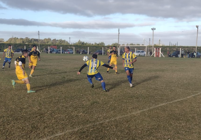 Barra recibe a Argentino en uno de los anticipos sabatinos