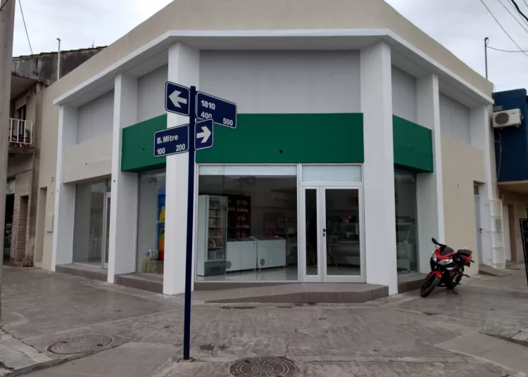 Rompieron una puerta y se llevaron la registradora: tenía apenas $1000