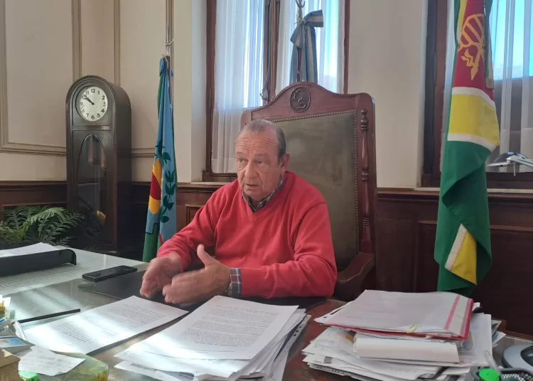 Sin definir si irá por su quinta reelección, Sánchez avaló un subsidio a municipios por «el castigo inflacionario»