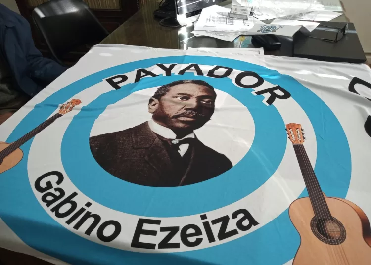 Declararon de interés cultural y legislativo la Bandera del Payador creada por Luis Barrionuevo