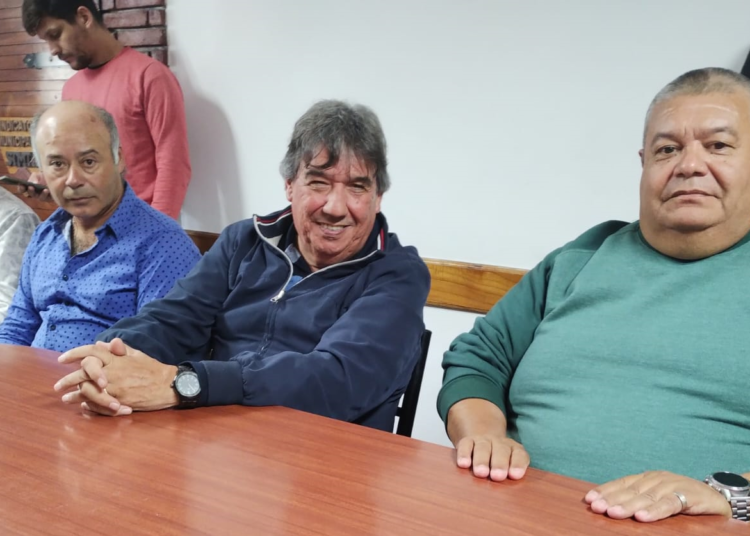 «Pedimos $175 mil de piso salarial», advirtió el líder gremialista municipal Rubén «Cholo» García sin descartar medidas de fuerza