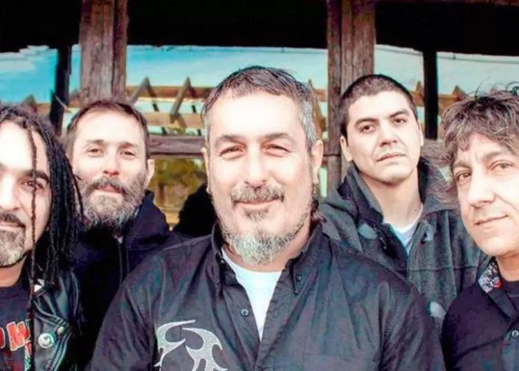 «Mono» Fabio, de Kapanga, que actuará en el 139° aniversario tresarroyense: «nos vemos en el escenario», convocó