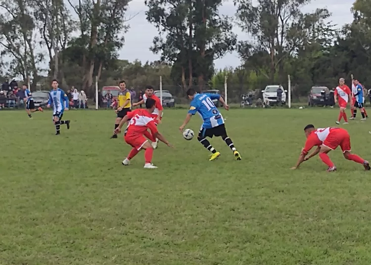 Tras dos postergaciones, al ascenso completa la tercera fecha