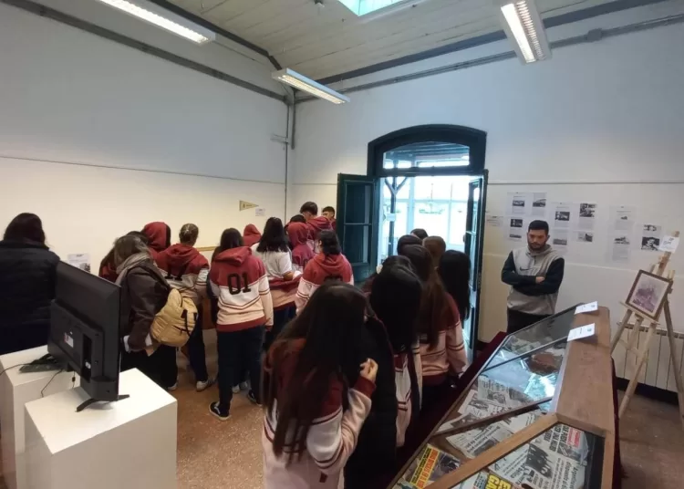 Cerraron dos muestras sobre Malvinas y la ciudad en La Estación