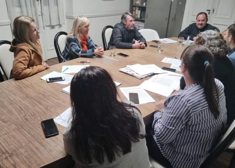 Prosiguen inscripciones al registro de cuidadores domiciliarios