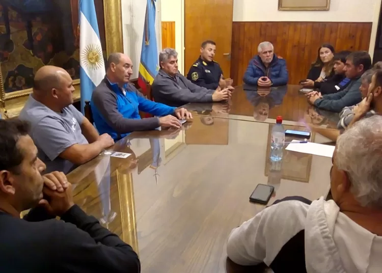 Con Chaves casi resuelto, aguardan reunión con Sánchez por cobertura policial en canchas