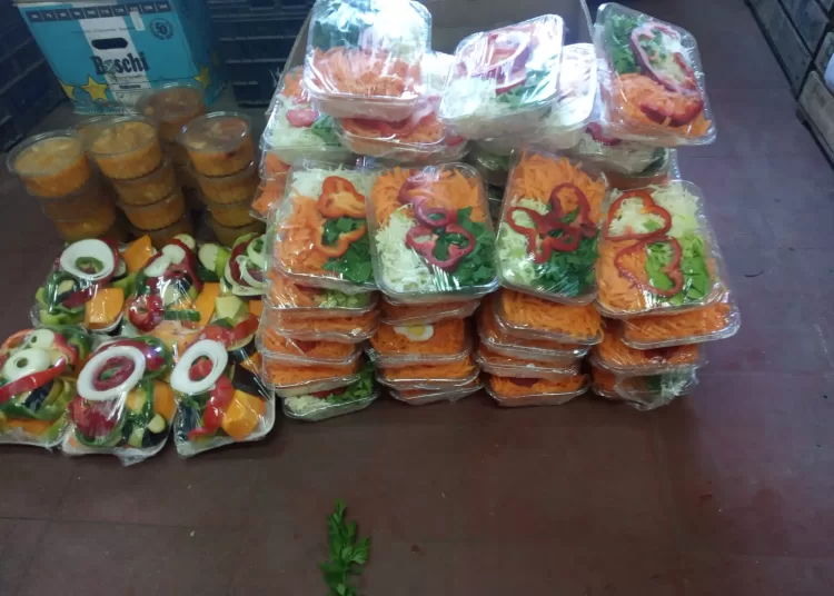 Otra vez sopa: secuestraron frutas y verduras fraccionadas de un comercio