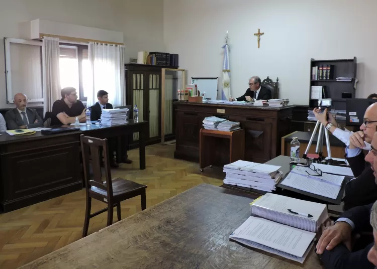 Bahía Blanca: iniciaron juicio por la muerte de un operario tras el derrumbe de una zanja