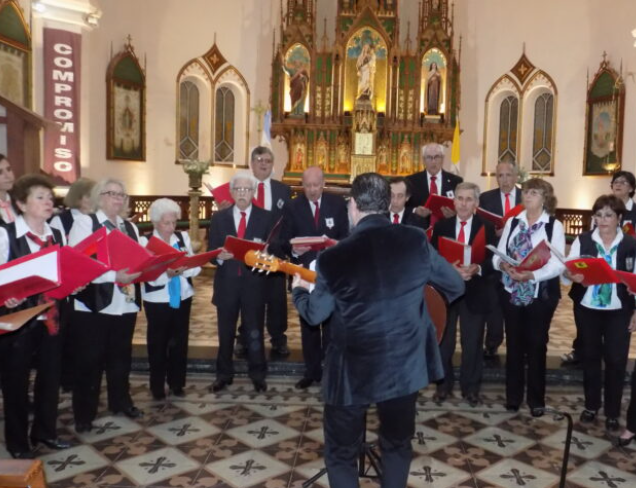 El Coro Buenos Amigos arriba a sus setenta años de vida y convoca a un reencuentro