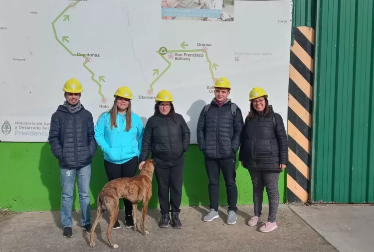 Estudiantes de geografía visitan la Planta de Tratamiento de Residuos de Tres Arroyos