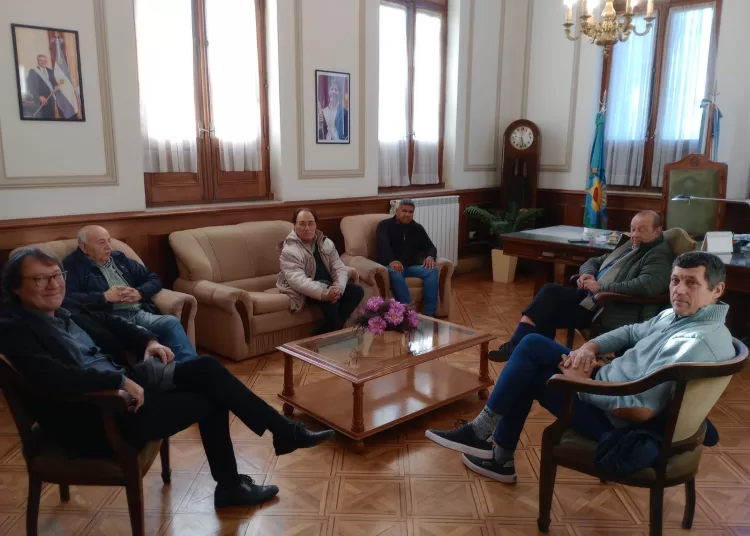 Sánchez recibió a dirigentes de la CGT Regional y del CFL 401
