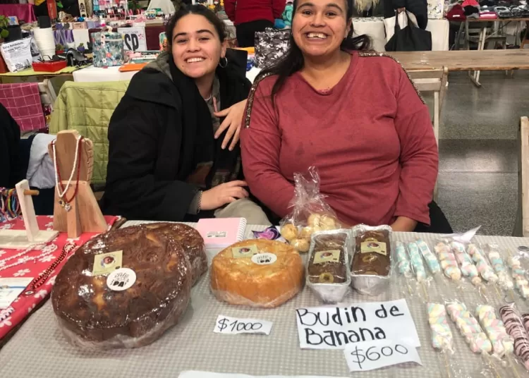 Desarrollaron la Feria Acompañar en el SUM de la Escuela Técnica