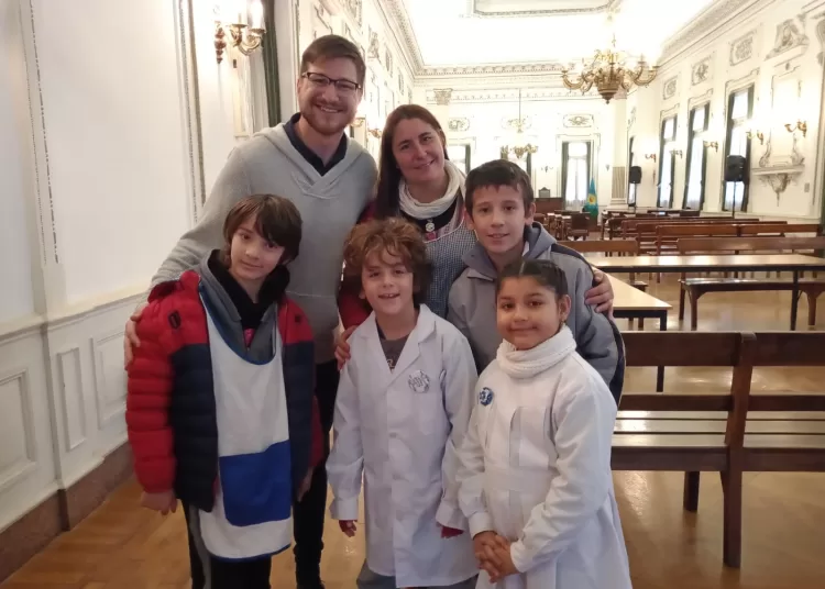 Mediante la Banca Ciudadana, pedirán nombrar la calle paralela a la Escuela 38