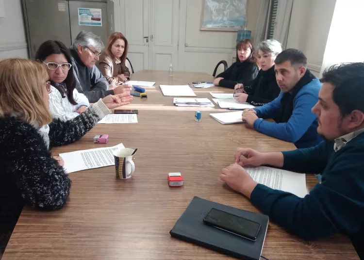 Piden informes sobre planta de personal municipal para cumplir con el cupo laboral trans