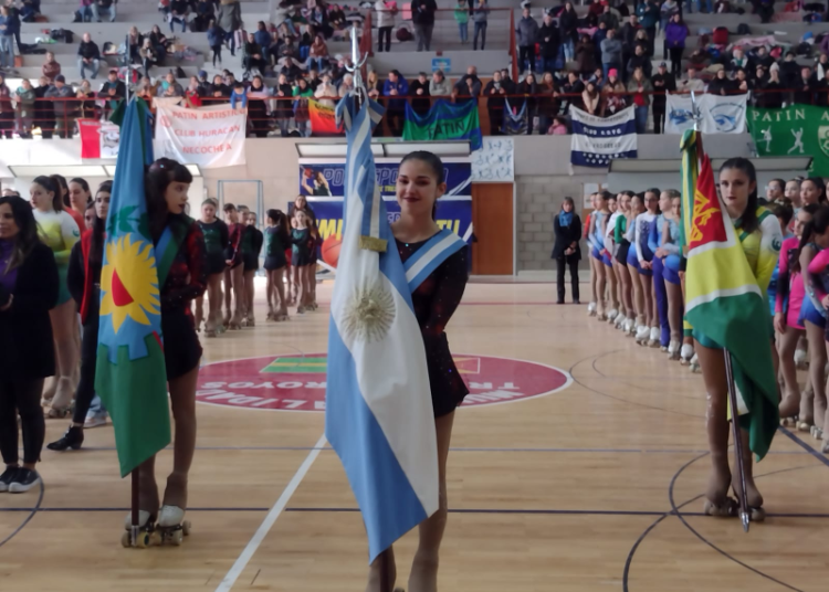 Con un Polideportivo colmado se llevó a cabo la inauguración del Selectivo de Patin