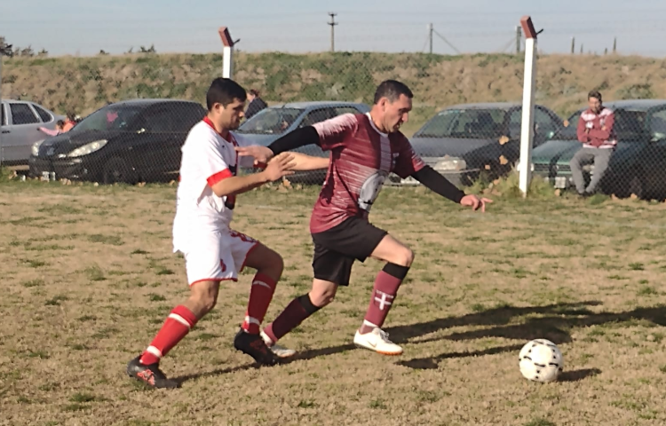 Con sus triunfos Barra y San Martín meten presión arriba