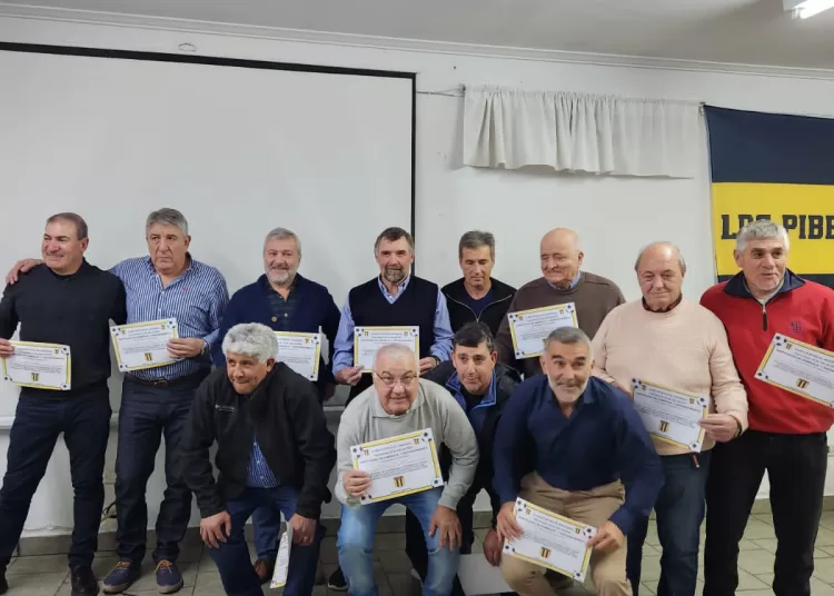 El Nacional agasajó a los campeones del ’88