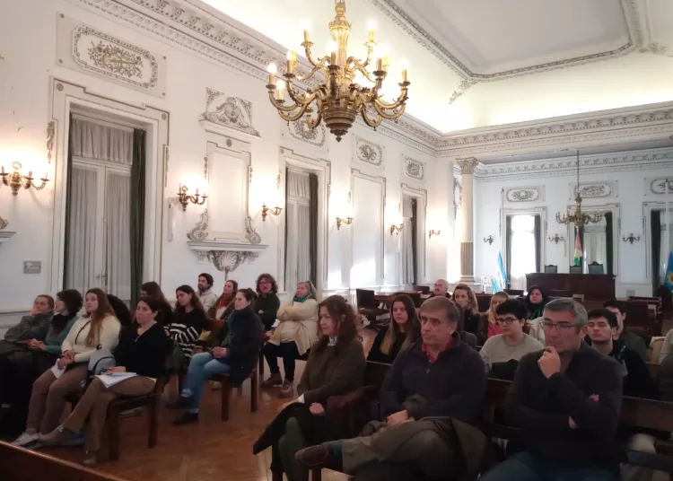 Con pedidos de protección y planificación urbana, desarrollaron el primer Observatorio Ambiental