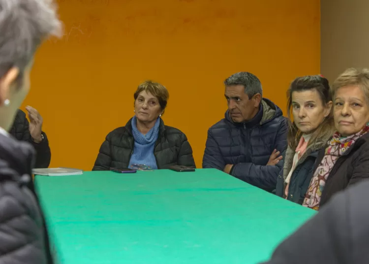 Precandidatos de Compromiso Vecinal visitaron Los Aromos