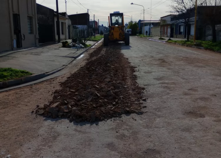 Por obra de asfaltado, restringen tránsito en Lavalle del 1000 al 1100