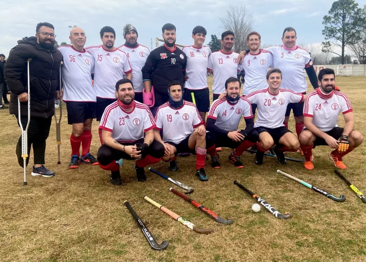 Huracán, finalista de la Liga Azuleña de Hockey