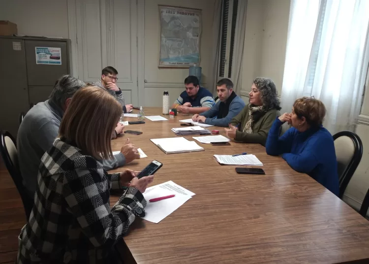 Reclamaron por las jubilaciones de trabajadores municipales