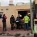 Un operario cayó de un techo y debieron trasladarlo en ambulancia