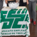 El bono de $60 mil se aplicará a empleados de comercio que ganen $370 mil o menos