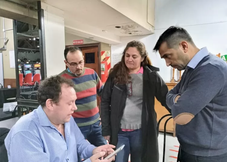 Reunión sobre obra pavimento en Barrio Celta