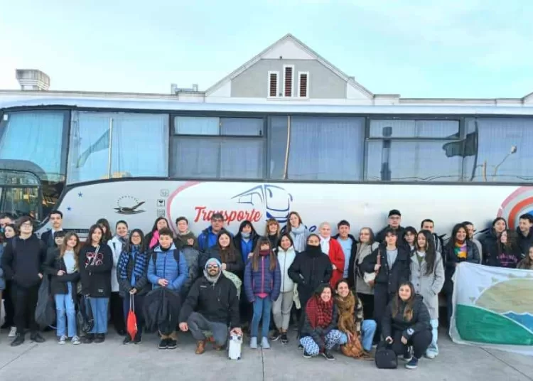 Contingente de disciplinas culturales compite en Chaves por la etapa regional de los Bonaerenses