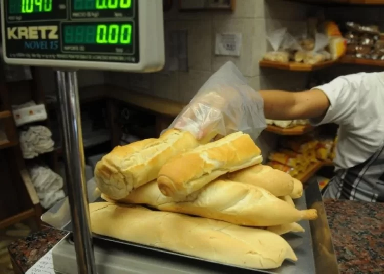 Ahora, el pan: por aumento de insumos, el kilo llegaría a $1000