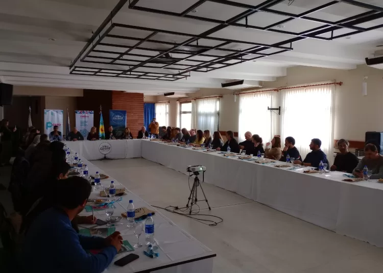 Reunión del COPROTUR en Villa Gesell
