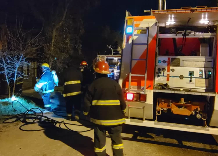 Claromecó: sofocaron incendio en un complejo de cabañas