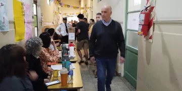 Cerraron los comicios en todo el país