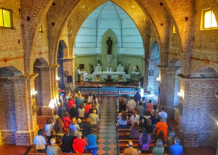 San Mayol celebró los noventa años del templo Sagrado Corazón de Jesús