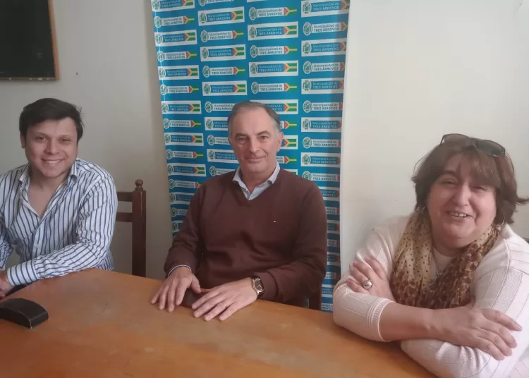 El domingo presentan “Nací en democracia” en el Salón Blanco