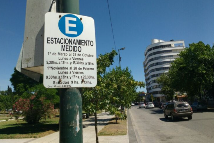 A partir de noviembre rigen los nuevos horarios del estacionamiento medido