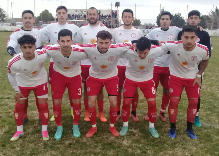 Los Globos inician la gran final del año futbolístico de la Liga Regional