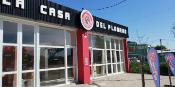 La Casa del Plomero abrió sus puertas en su nuevo punto de Almafuerte 680