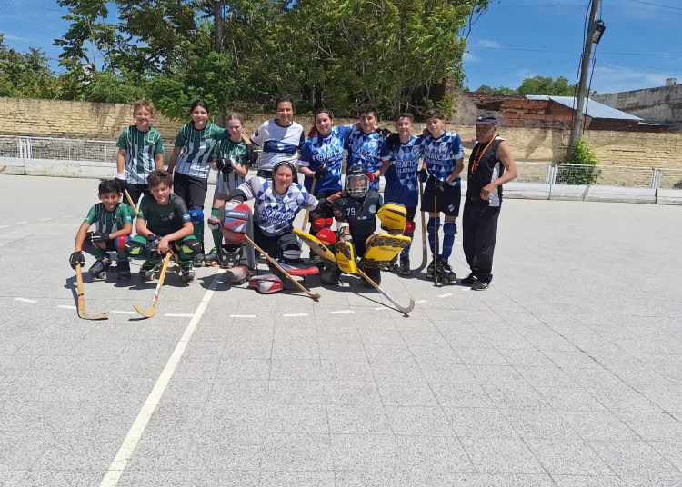 Los equipos de Municipal jugaron con Defensores de Miramar en la Liga de la Costa