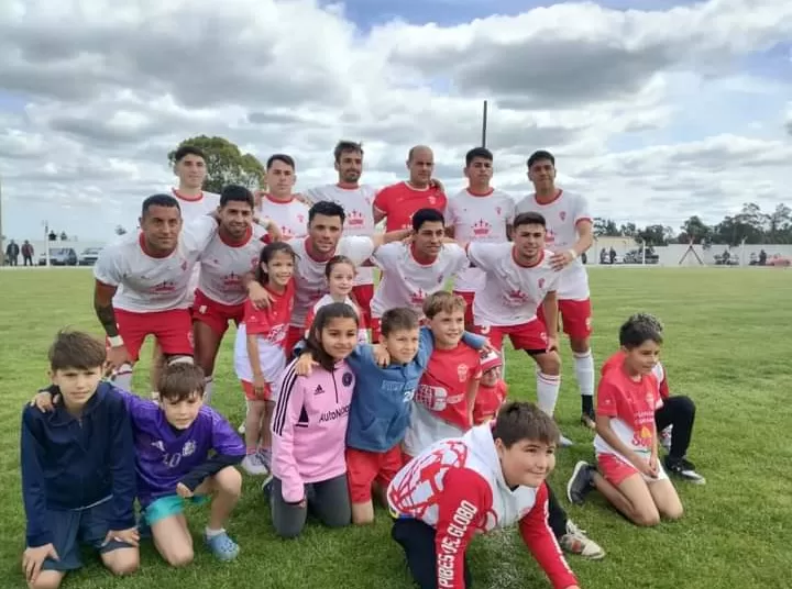 Ciclista y El Nacional cerraron la fecha con sendos triunfos