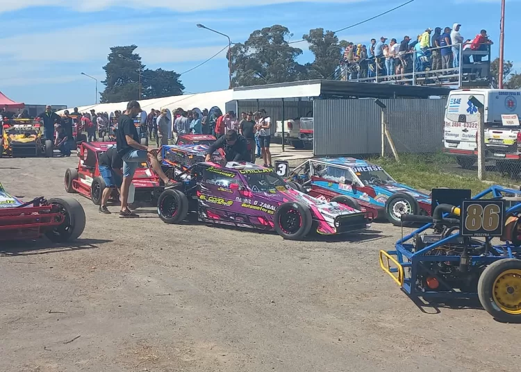 Las Mayores pasaron por el Moto Club