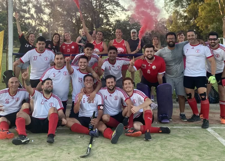 Huracán se consagró campeón del clausura de la Liga Azuleña de Hockey