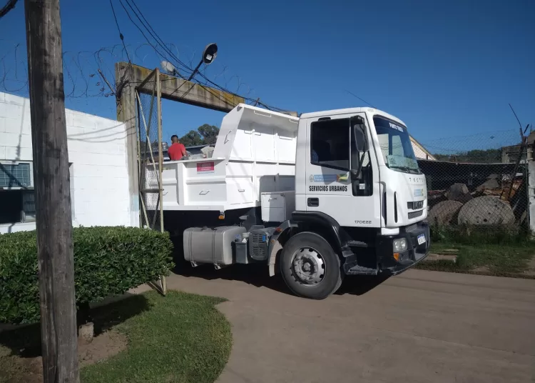 Entregaron 1520 kilos de tecnología en desuso a una unidad penitenciaria