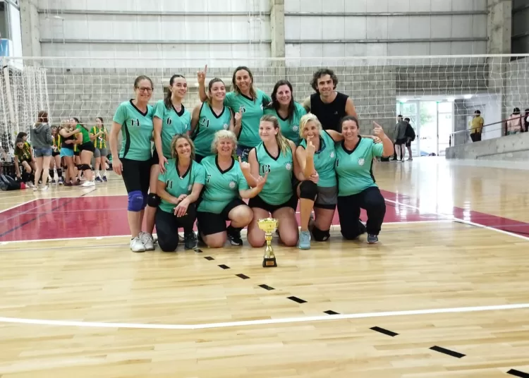 Más campeones en la Liga Municipal de Voley