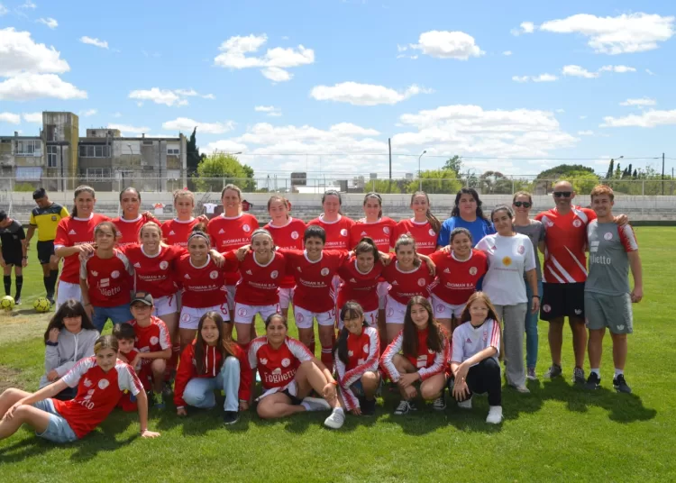Femenino: Huracán obtuvo el tri campeonato