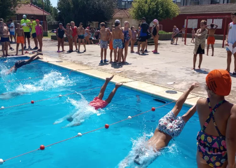 Prevén un descenso de la temperatura recién a fines de la semana próxima